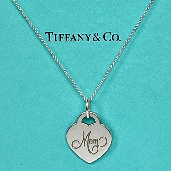 Tiffany & Co. Sterling Silver "Mom" Heart Pendant Necklace - 20” chain - Picture 3 of 13